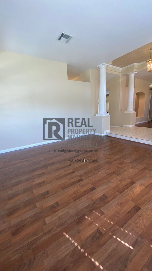 Foto del edificio - 10916 Stony Point Dr