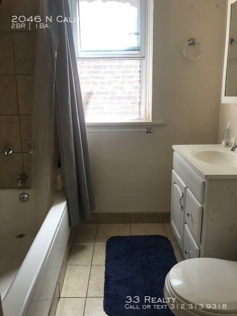Building Photo - 2 bedroom Logan Square for August 1st