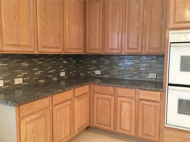 Building Photo - 2917 Jacobson Dr