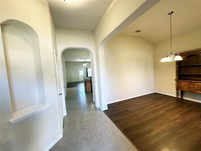 Building Photo - 18219 Fairview Valley Ct