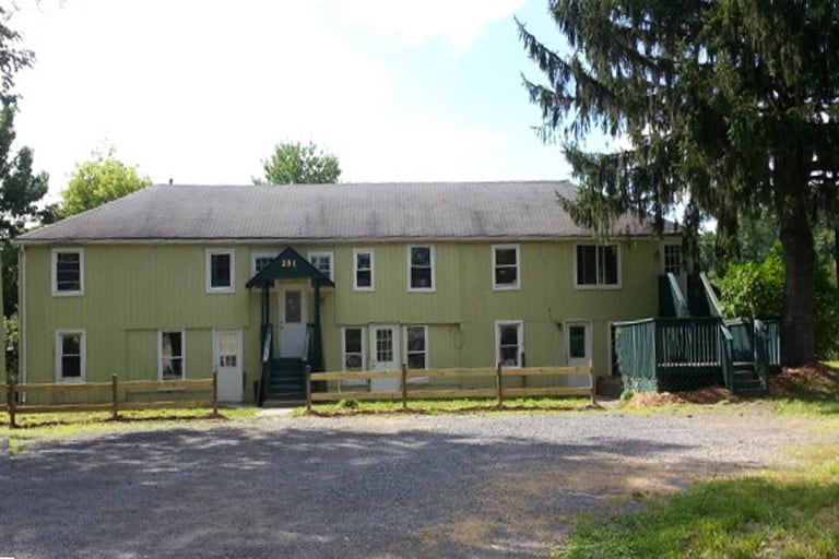 Primary Photo - 251 Samsonville Rd