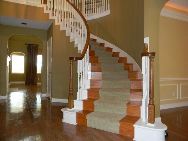 Building Photo - 5507 Deerbourne Chase Dr