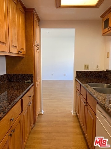 Building Photo - 370 S Commonwealth Ave