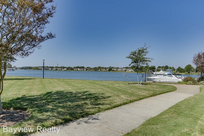 Building Photo - 3 br, 2 bath House - 8334 Harbor View Lane