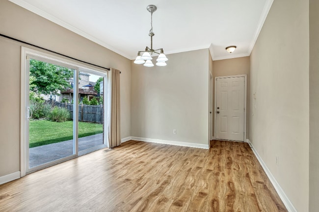 Building Photo - 2212 Wolford Cir