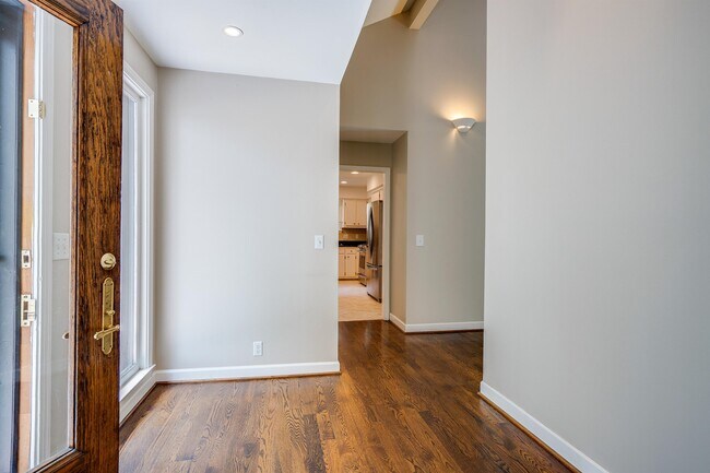 Building Photo - 5116 Prince Phillip Cove