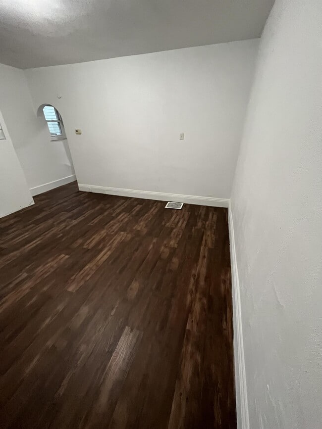 Photo - 1513 Ridge Ave House