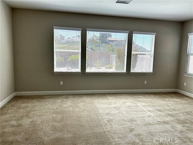 Foto del edificio - 45667 Bassett St