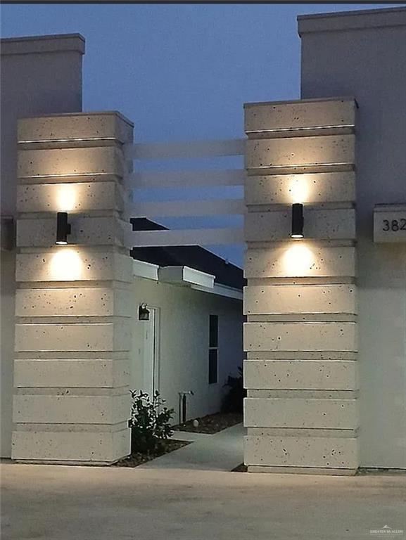 Building Photo - 13 Las Vistas Ln