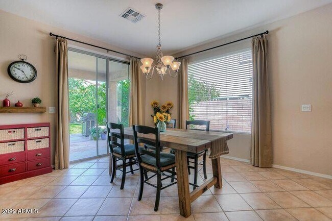 Foto del edificio - 2870 S Nebraska St