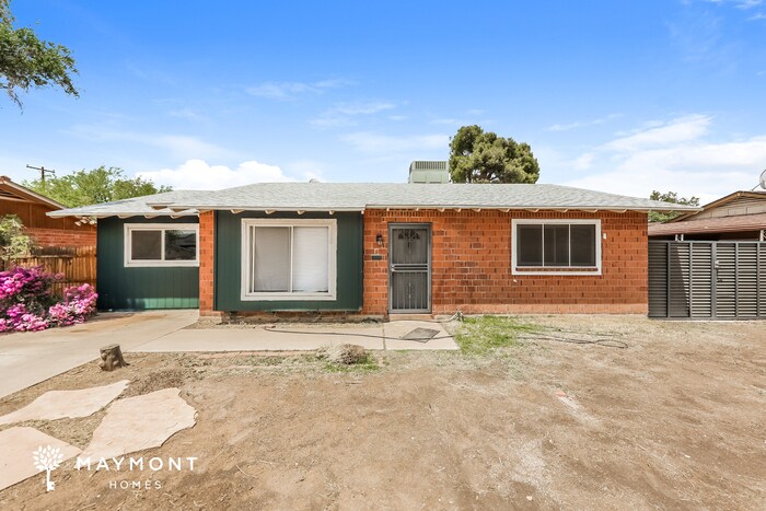 Primary Photo - 3938 W McLellan Blvd