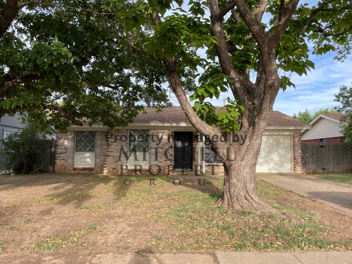 Primary Photo - Gorgeous completely remodeled 3 bedroom 1 ...