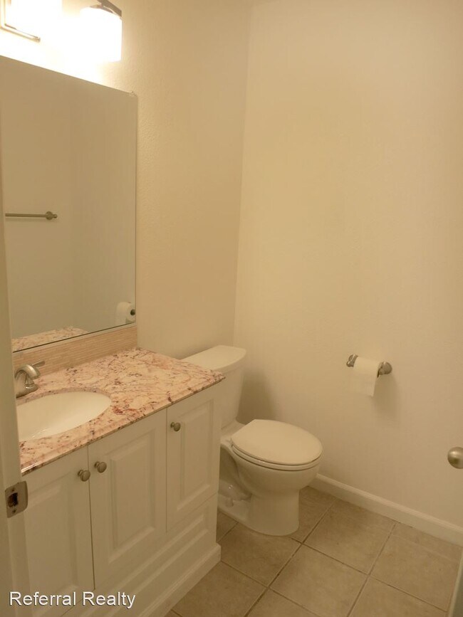 Foto del edificio - 3 br, 1.5 bath House - 4813 Alexandria Lane