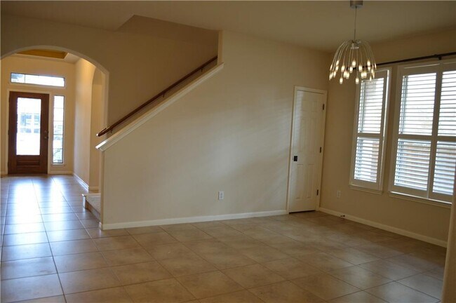 Building Photo - 11209 Cap Stone Dr