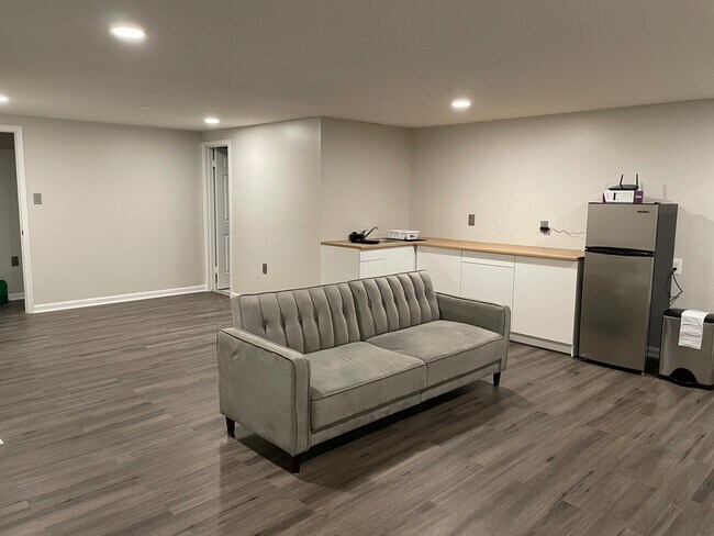 Foto del edificio - 14555 Creek Branch Ct