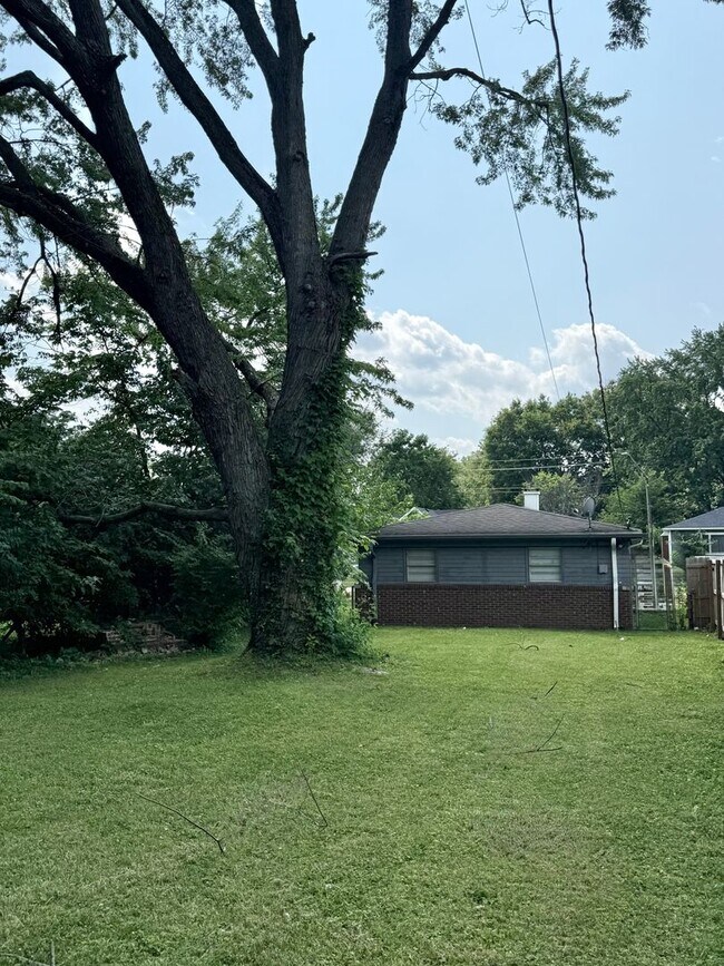 Foto del edificio - 3117 Hovey St