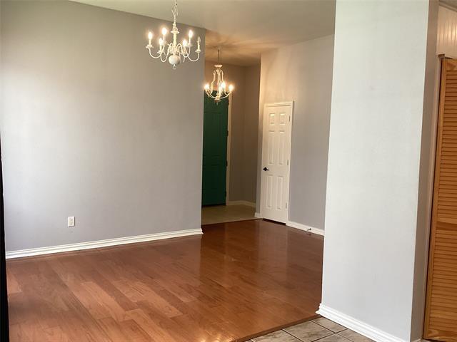 Building Photo - 9121 Rose Ct