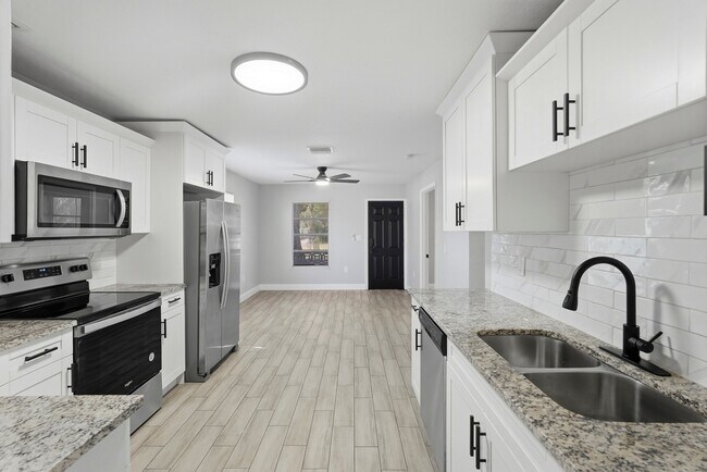 Foto del edificio - 2519 39th Ave N