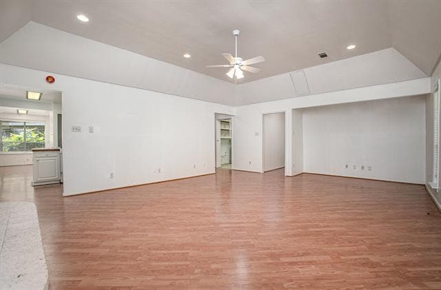 Building Photo - 4304 Harvey Dr