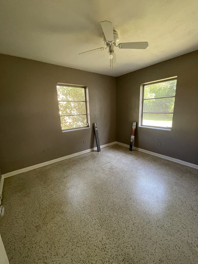 Foto del edificio - 1576 Clearfield St