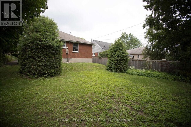 Photo du bâtiment - 1339 Kilborn Ave