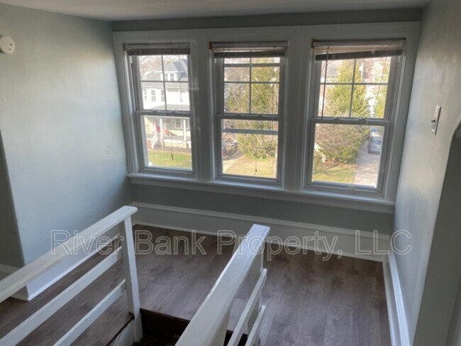 Foto del edificio - 745 Highland Avenue - C