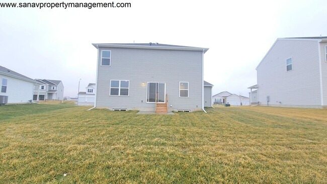 Building Photo - Turnkey Elegance: 4BR, 2.5BA Two-Story Hav...