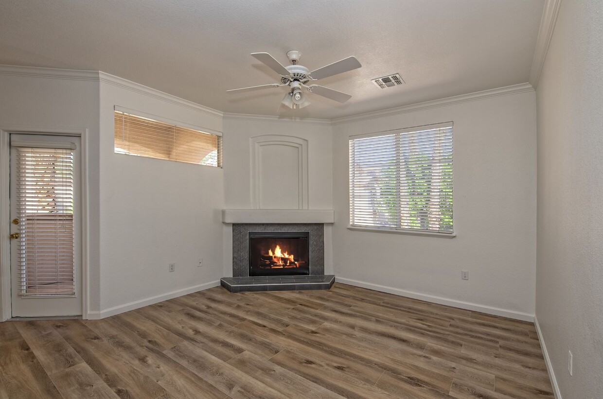 Photo - 2992 N Miller Rd #211A, Scottsdale, AZ 85251