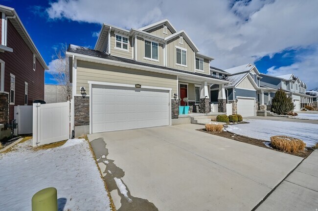 Foto del edificio - 794 Star Spangled Dr