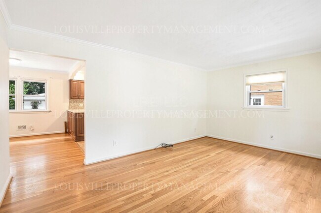 Building Photo - 7610 Norwich Blvd