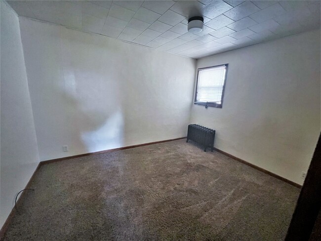 Foto del edificio - 421 E 9th Ave