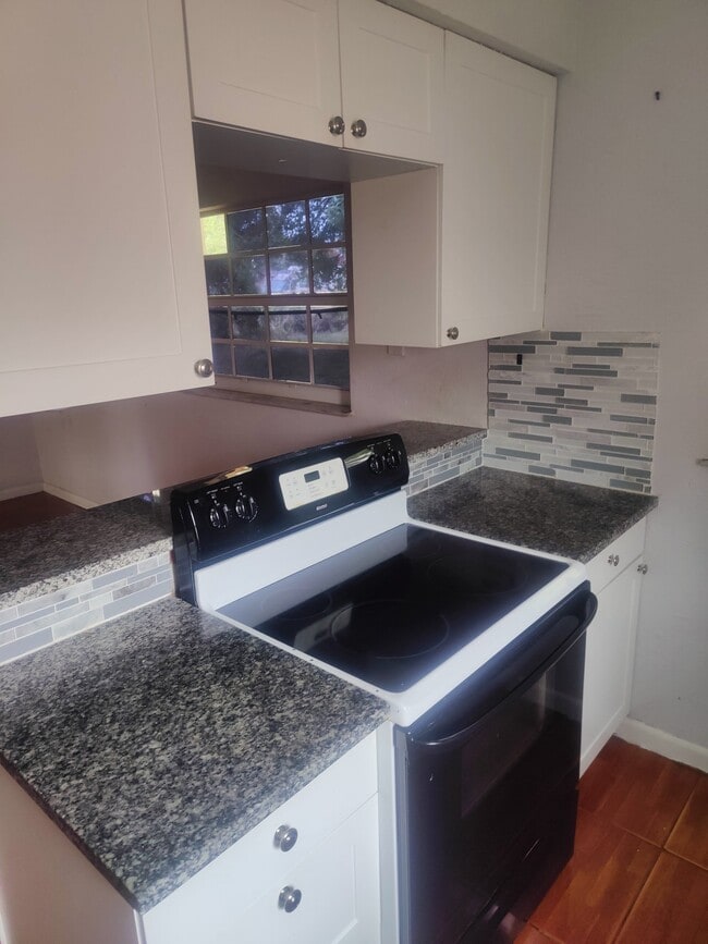 Foto del edificio - 2603 Walker Dr