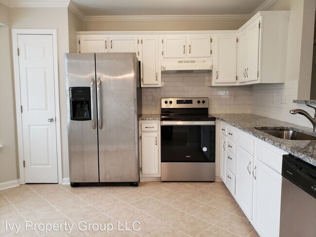 Foto del edificio - 3 br, 2 bath House - 12112 Robins Nest Ln