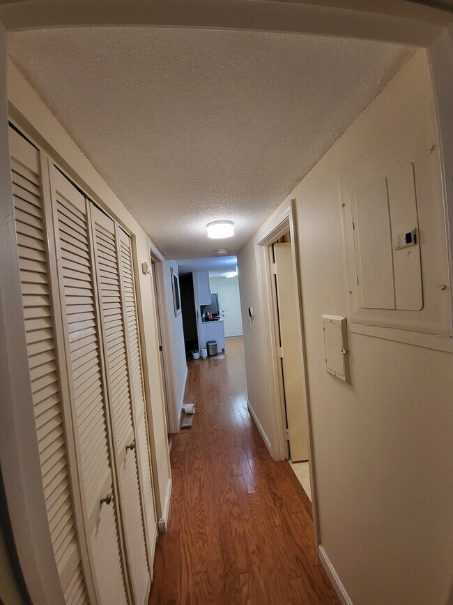 30 Walden Dr Unit 2, Natick, MA 01760 Condo for Rent in Natick, MA
