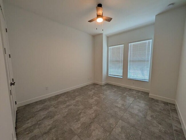 Foto del edificio - 4613 Citron Wy