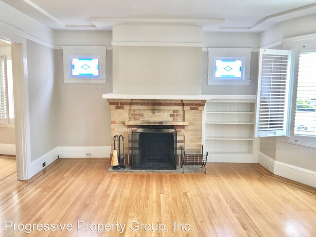 Building Photo - 2 br, 1 bath House - 129 Capistrano Avenue