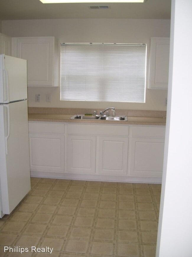 Building Photo - 3 br, 2 bath House - 4858 Southgate Parkway