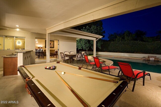 Foto del edificio - 6046 E Nisbet Rd