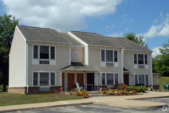 Building Photo - Union Valley Apartments