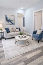 Building Photo - 53 Mill St