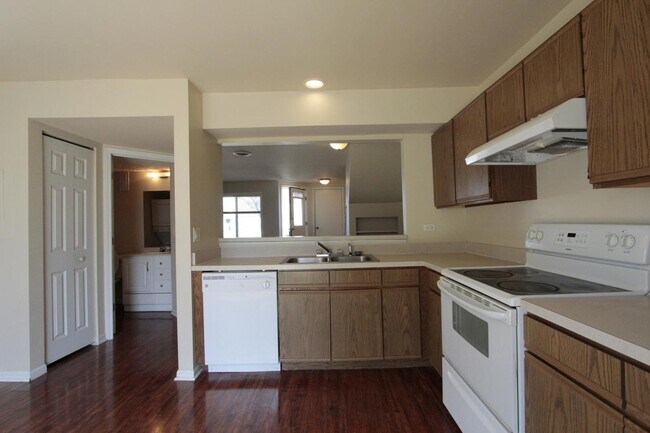 Foto del edificio - 2635 Prairieview Ln S