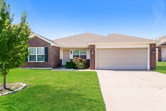 Building Photo - 9316 NW 71st St