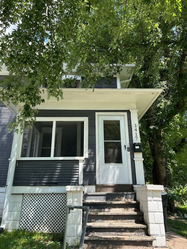 Building Photo - 1417 N 31st St