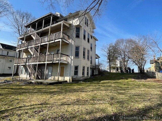 Building Photo - 27 Farview Ave