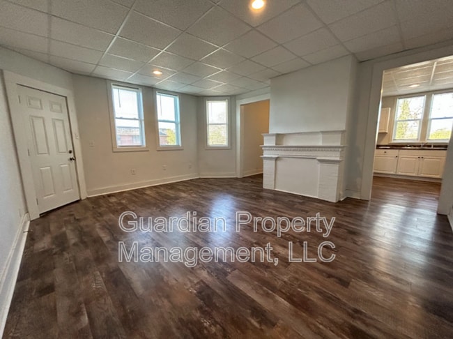 Building Photo - 108 N Buchanan St