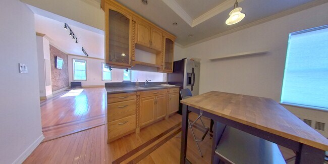 Building Photo - 297 9th St