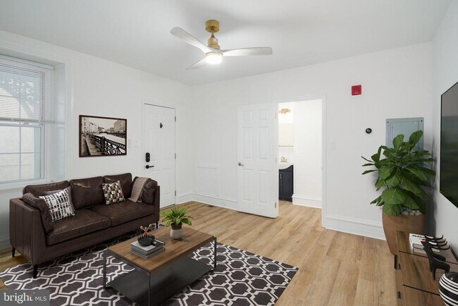 Foto del edificio - 3869 Terrace St