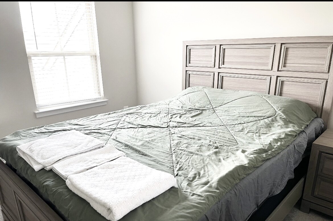 Foto principal - 6147 Dock St