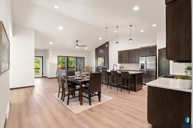 Foto del edificio - 1113 S Foss Ave