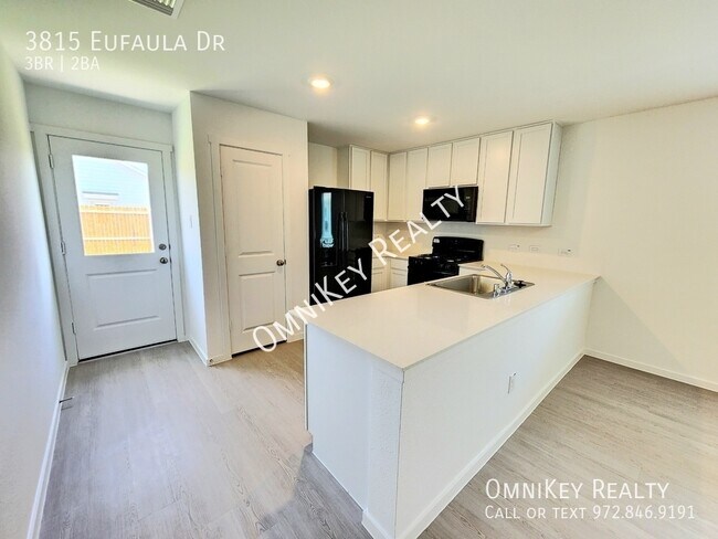 Building Photo - 3815 Eufaula Dr
